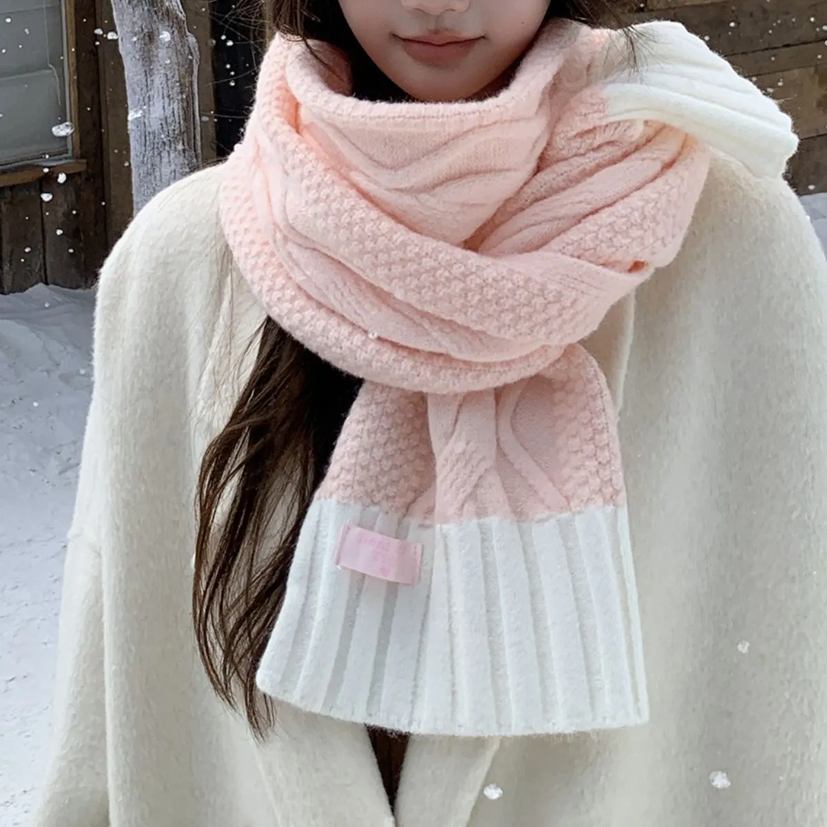 Two-Tone Cable Knitted Scarf - Pink