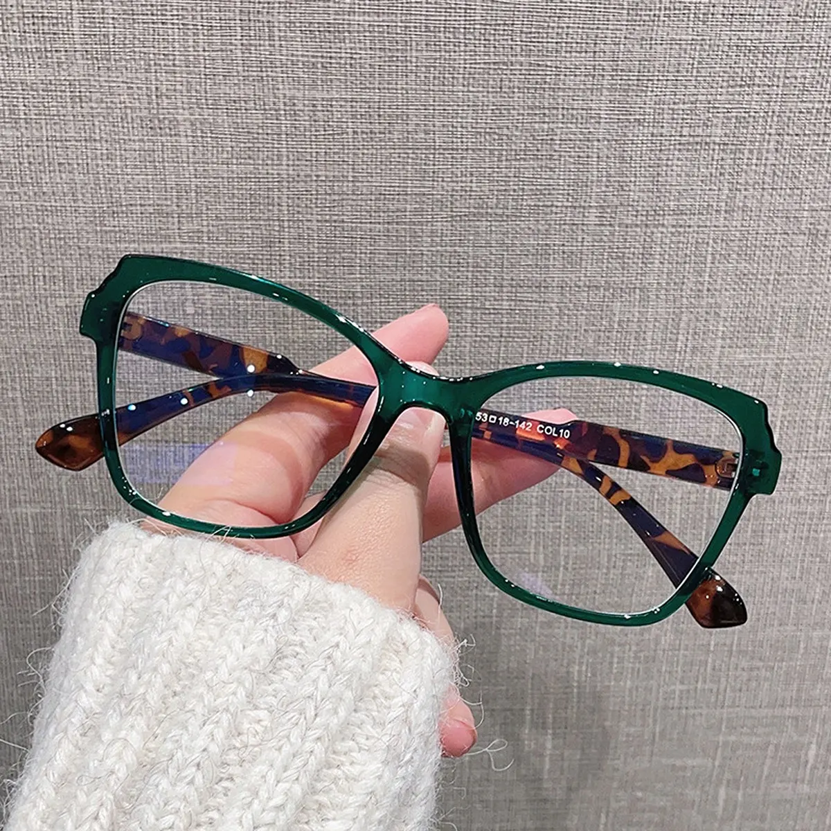 Lightweight Square Sunglasses - Style B