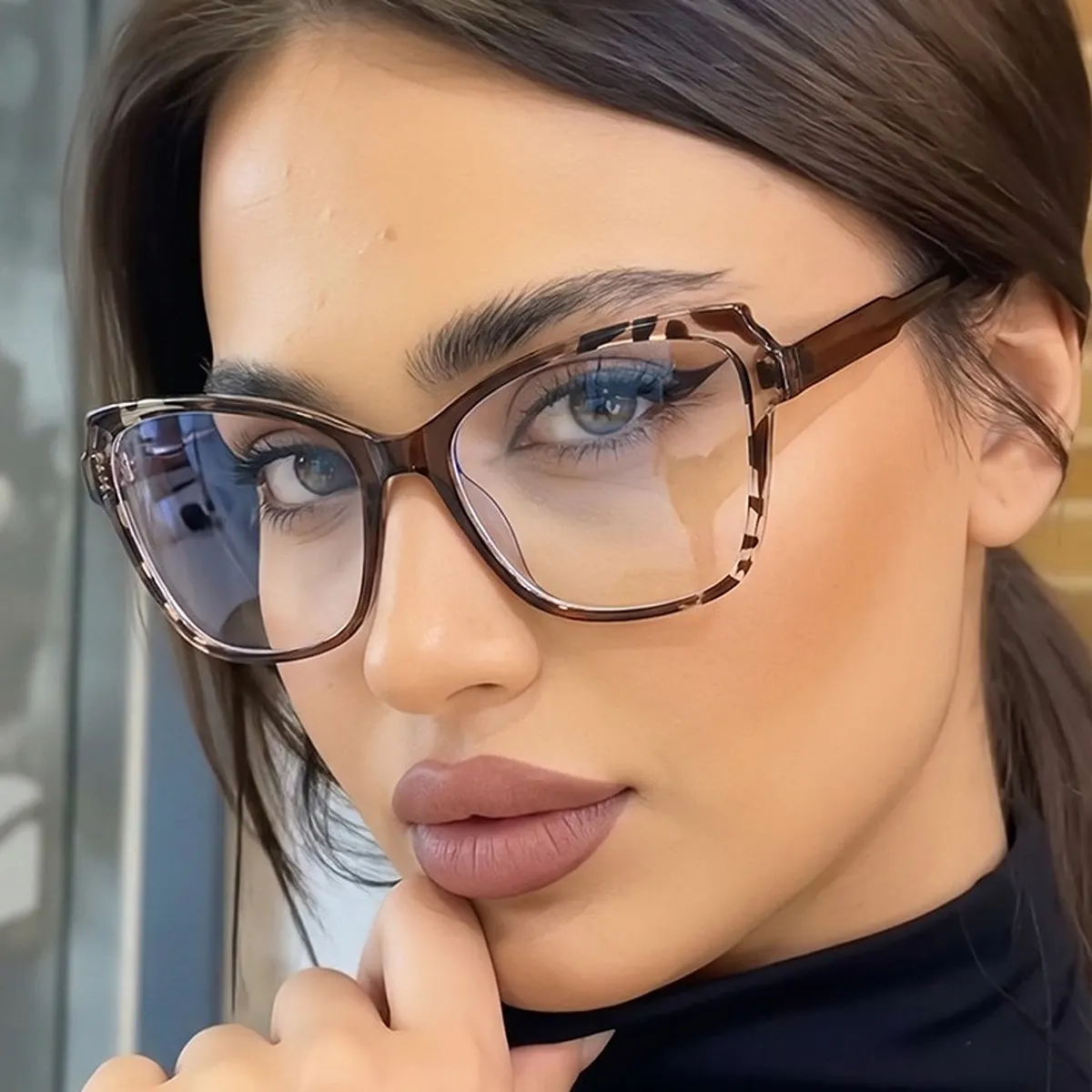 Lightweight Square Sunglasses - Style A