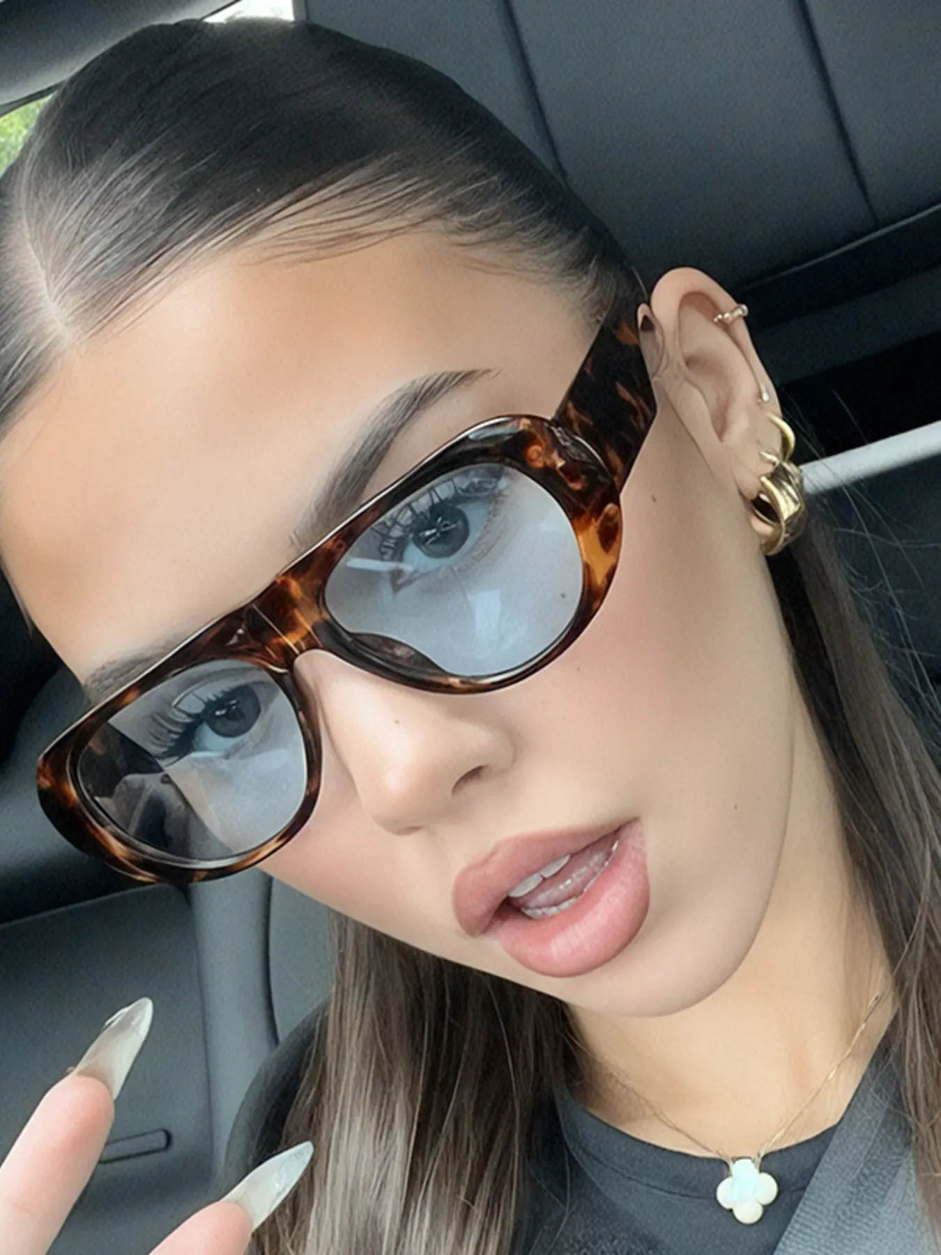 Oval Frame Sunglasses with UV Protection - Style C