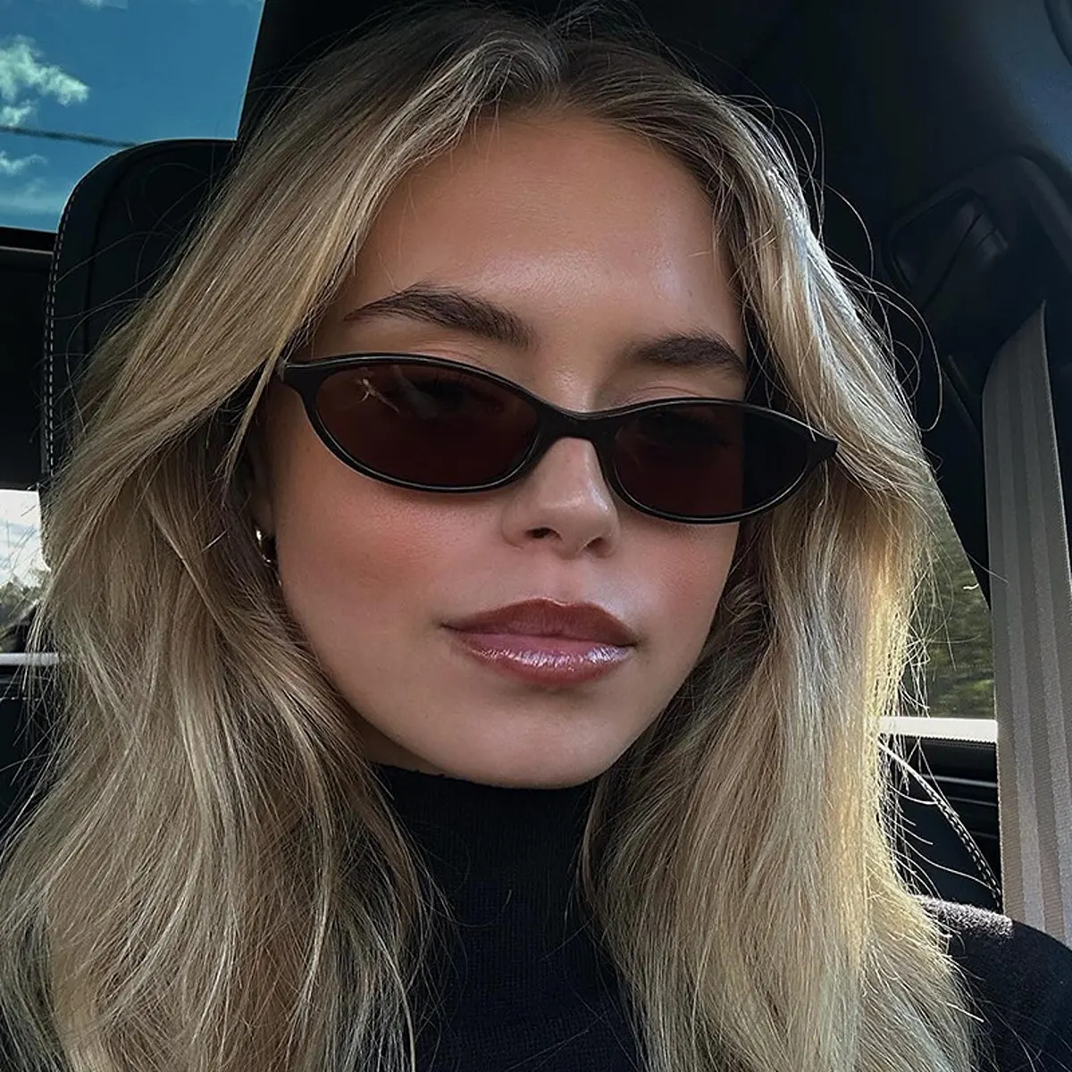 Vintage Oval Sunglasses - Black