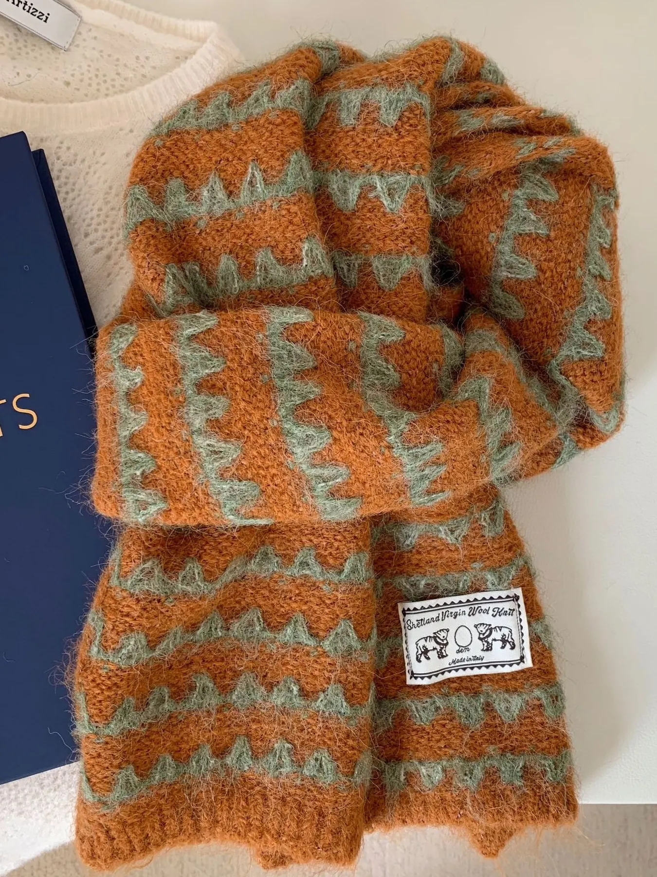 Vintage Knitted Pattern Scarf - Sherbet