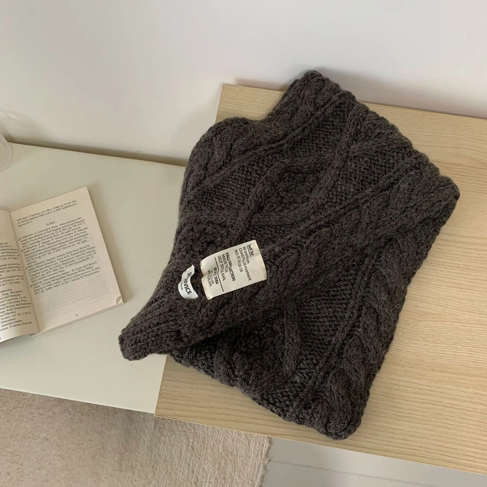 Chunky Cable Knit Scarf - Chocolate
