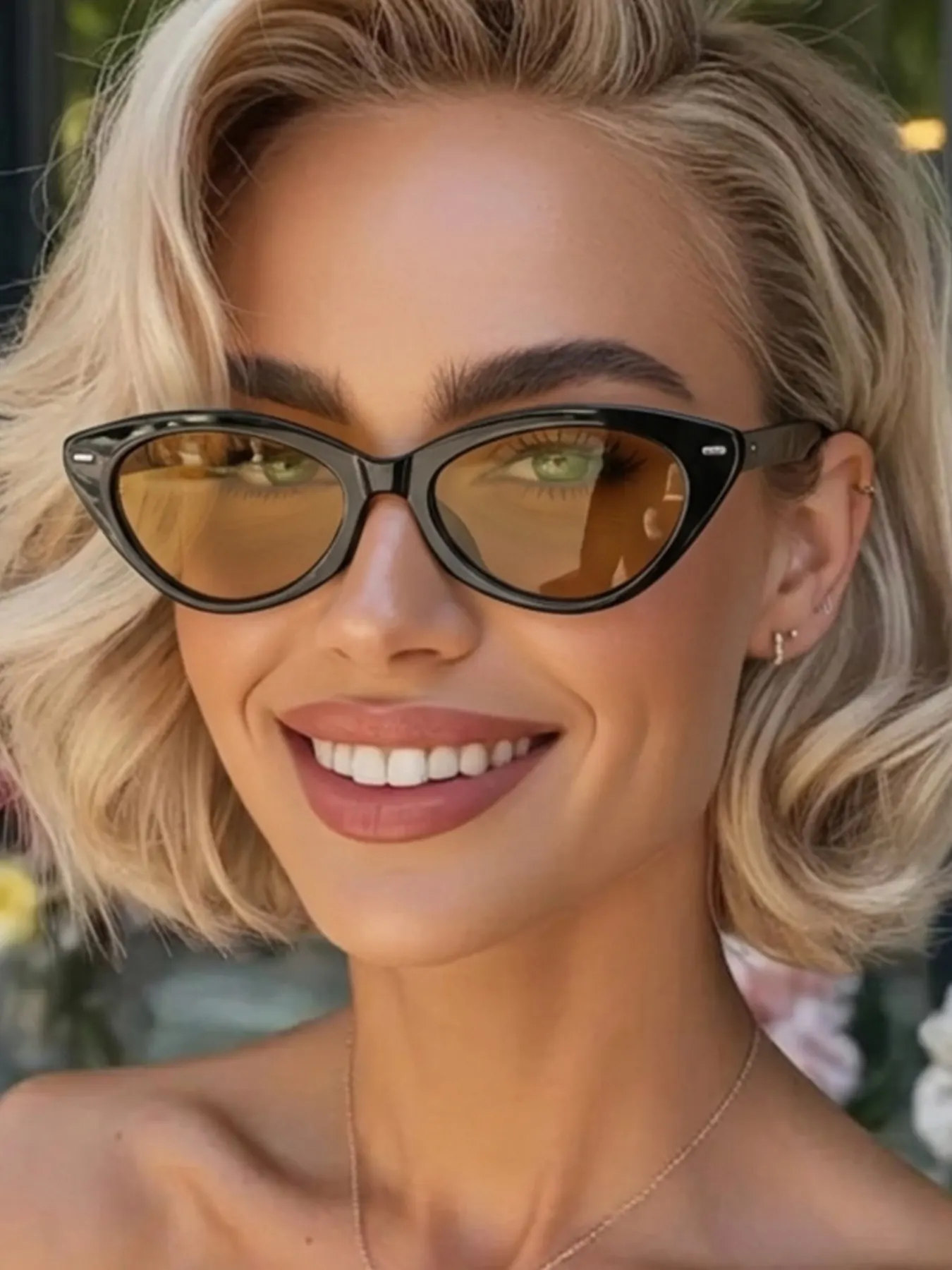 Vintage Cat-Eye Sunglasses - Caramel