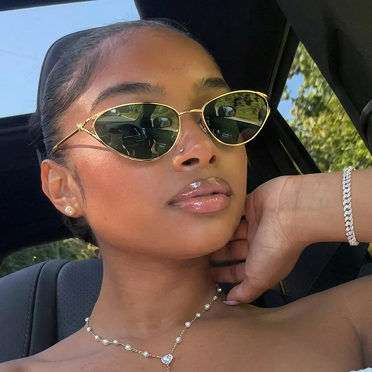 Gold-Rimmed Cat-Eye Sunglasses - Green