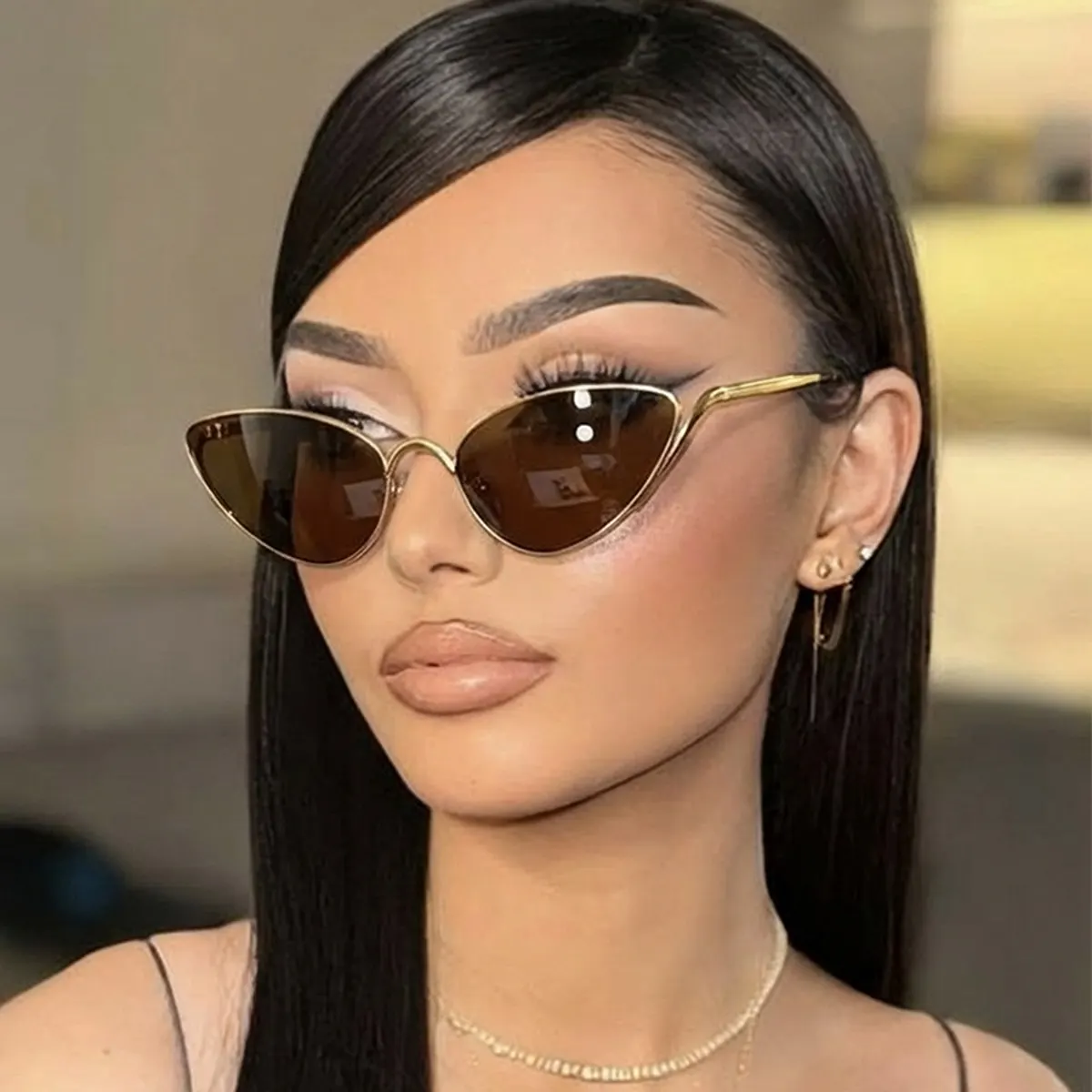 Gold-Rimmed Cat-Eye Sunglasses - Caramel