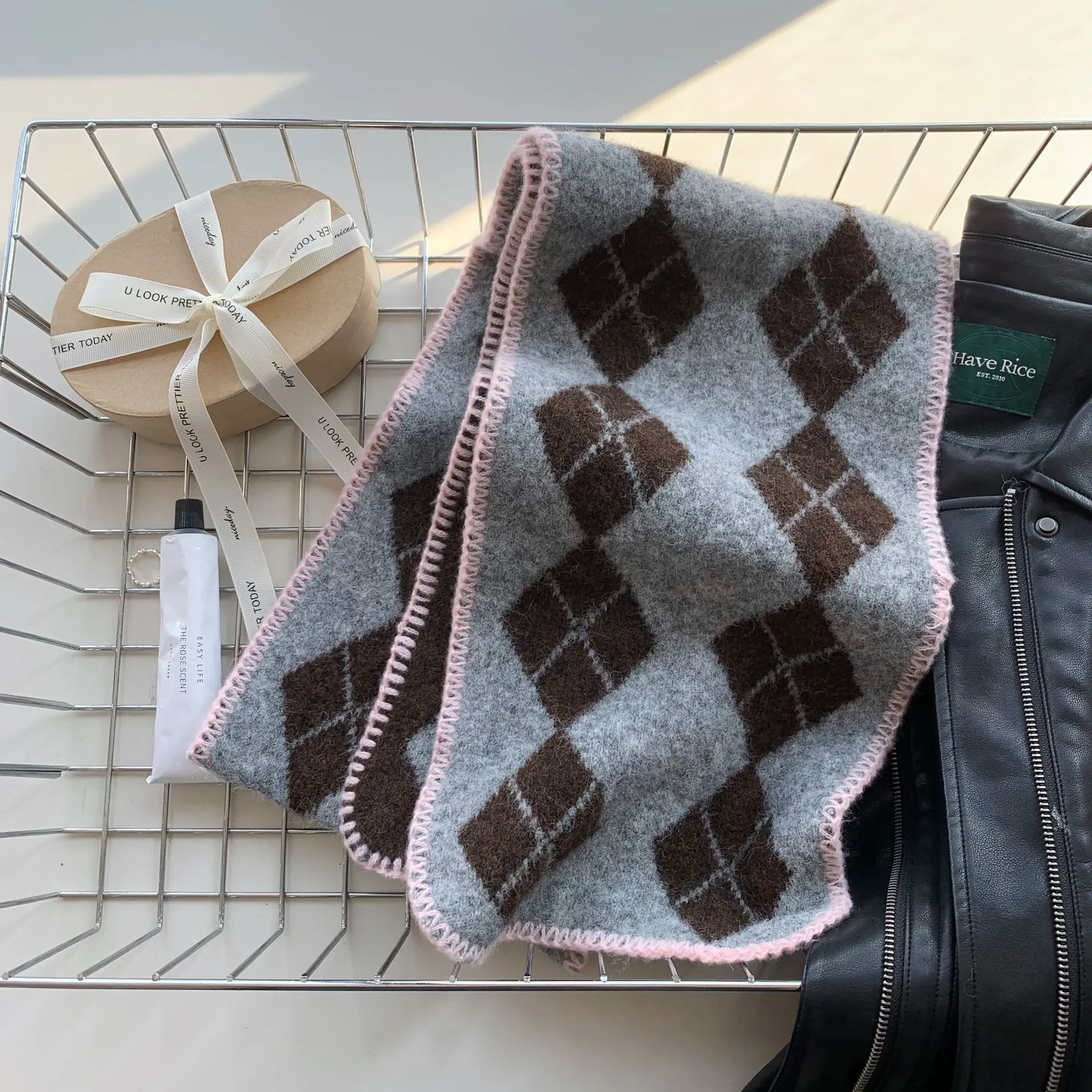 Argyle Pattern Warm Scarf - Dark Gray