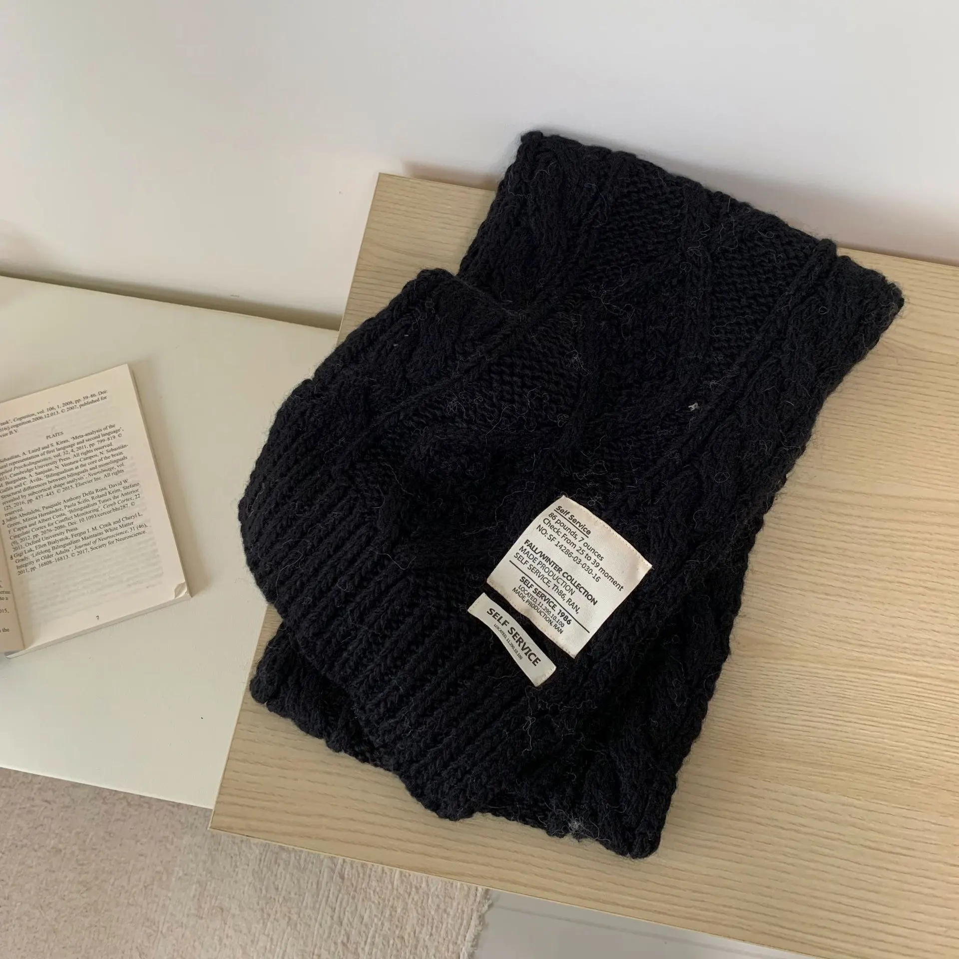 Chunky Cable Knit Scarf - Black